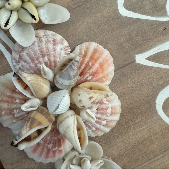 ⭐️NWT⭐️ SoHa Living Love Decoration Sign, Real Seashells - Picture 5 of 5